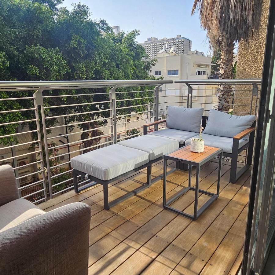 Luxury Oasis Tel Aviv Beach エクステリア 写真